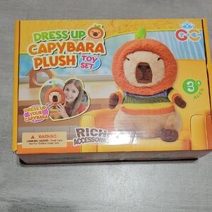 Dress Up Capybara Plush Toy Set